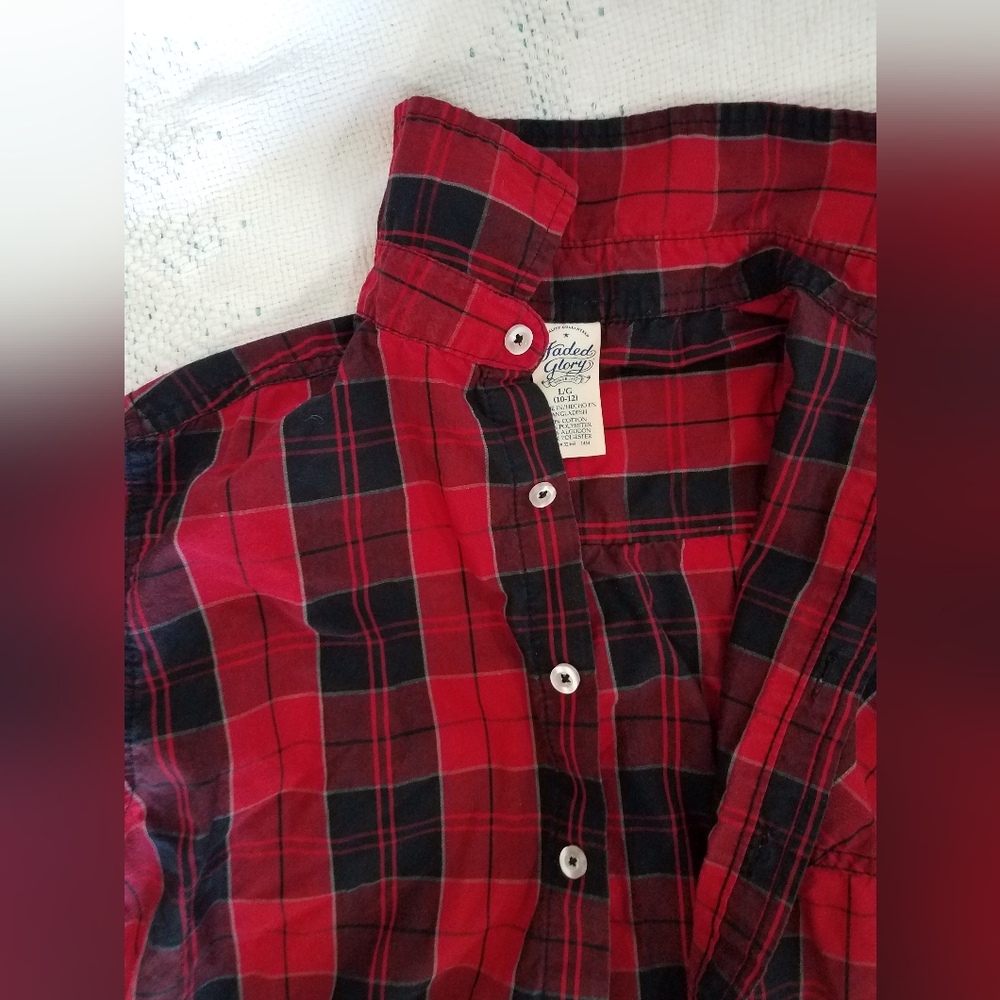 Kids clothing